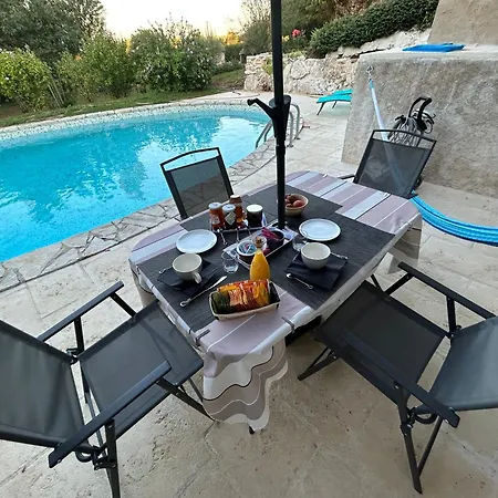 Bed & Breakfast De Prentygarde *