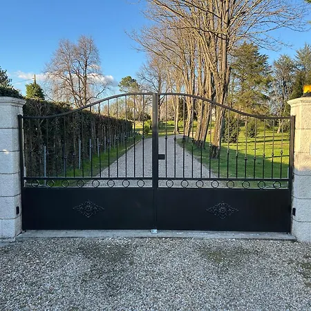 De Prentygarde Bed & Breakfast Vélines